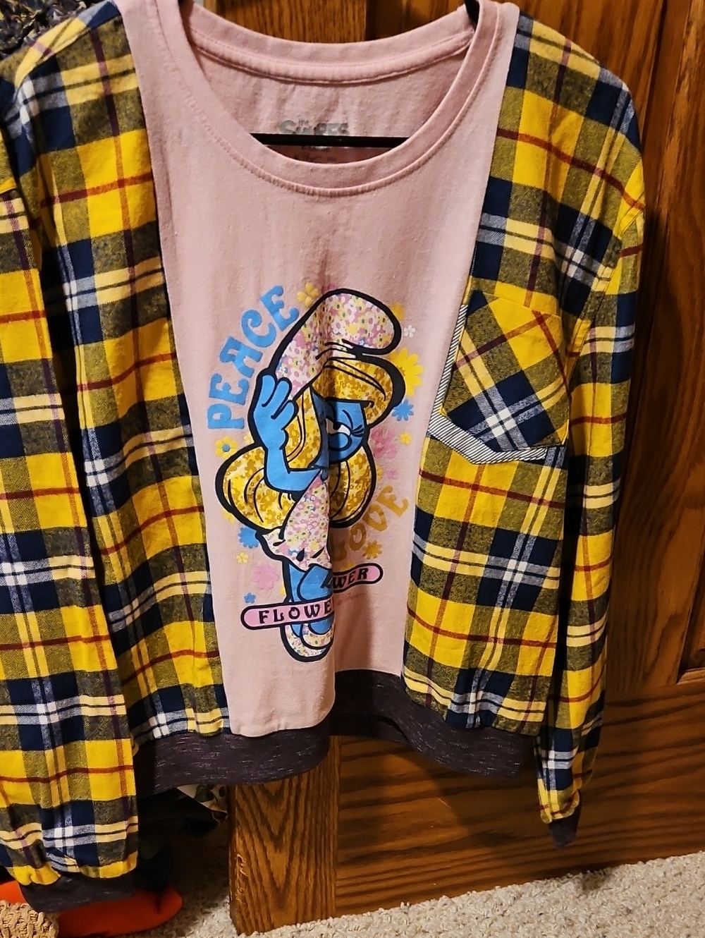 Women's Pink Graphic Scoop Neck Sweater with Yellow Plaid Detail